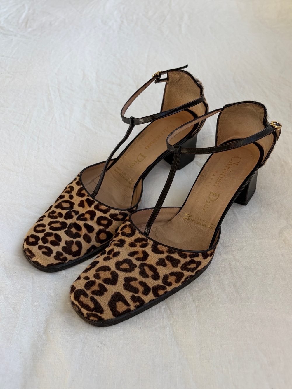Vintage Dior Leopard Pony Calf Hair T Strap Thong Heels Brown Black - Picture 4 of 7